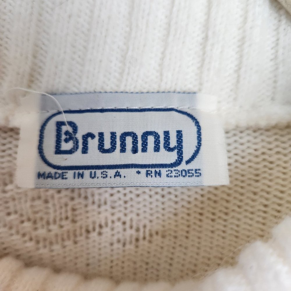 Vtg - Brunny Sweater View 3